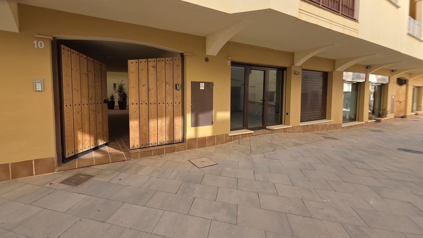 2 bedroom Apartment for sale in Hacienda del Alamo with pool garage - € 199,900 (Ref: 10140376)