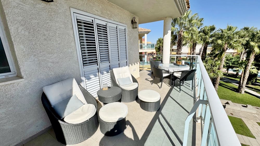 3 soverom Penthouse til salgs i Hacienda del Alamo med svømmebasseng garasje - € 239 950 (Ref: 10153175)