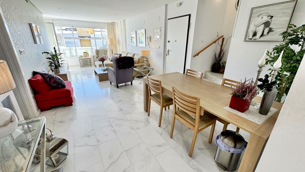 3 soverom Penthouse til salgs i Hacienda del Alamo med svømmebasseng garasje - € 239 950 (Ref: 10153175)