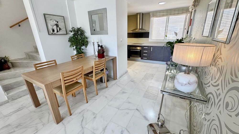 3 soverom Penthouse til salgs i Hacienda del Alamo med svømmebasseng garasje - € 239 950 (Ref: 10153175)