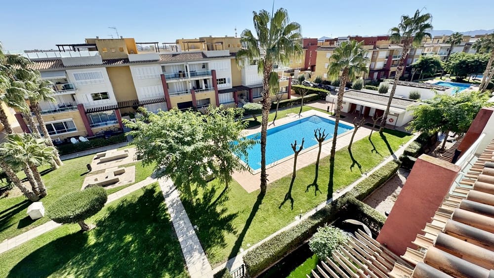 3 soverom Penthouse til salgs i Hacienda del Alamo med svømmebasseng garasje - € 239 950 (Ref: 10153175)