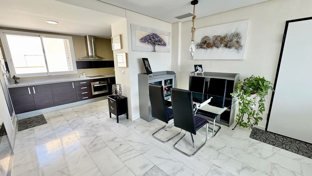2 soveværelse Lejlighed til salg i Hacienda del Alamo med swimmingpool garage - € 189.900 (Ref: 10155491)