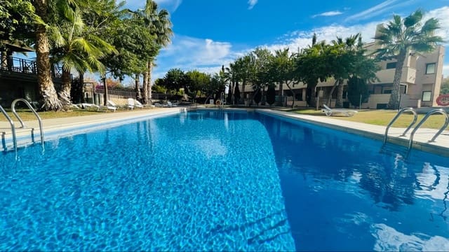 Apartamento de 2 habitaciones en Hacienda del Alamo, Fuente Alamo de Murcia en venta con piscina garaje - 189.000 € (Ref: 10163308)