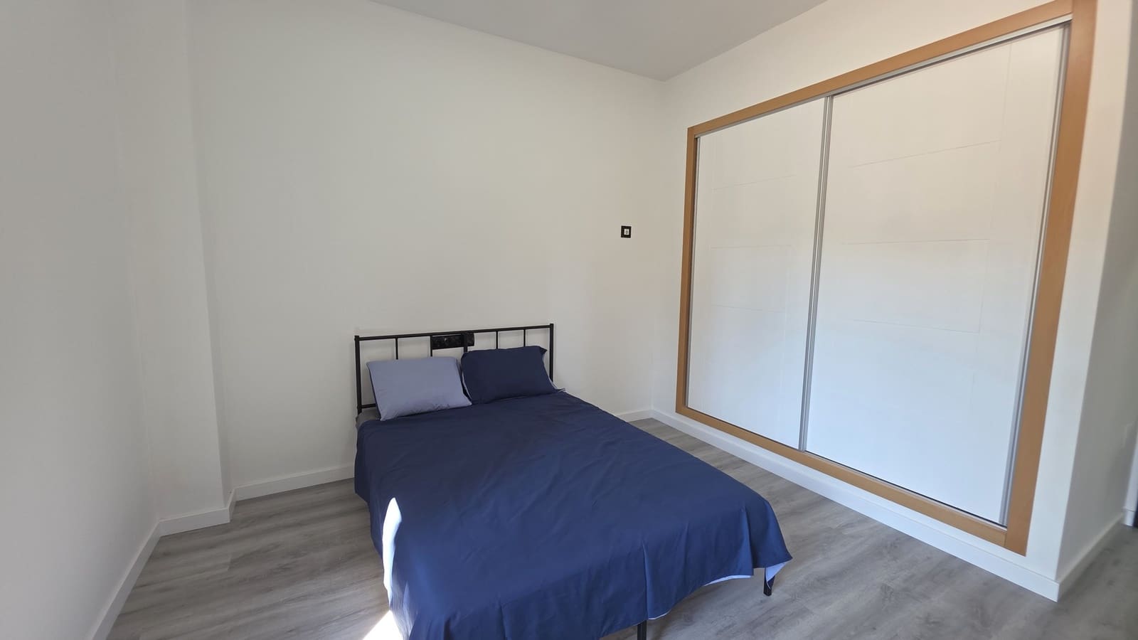 Apartamento de 2 habitaciones en Hacienda del Alamo en venta con piscina garaje - 189.000 € (Ref: 10163308)