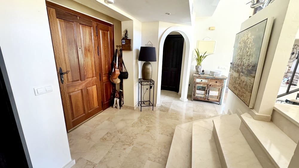 Chalet de 3 habitaciones en Hacienda del Alamo en venta con piscina garaje - 344.950 € (Ref: 10168750)