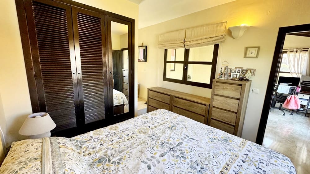 Chalet de 3 habitaciones en Hacienda del Alamo en venta con piscina garaje - 344.950 € (Ref: 10168750)