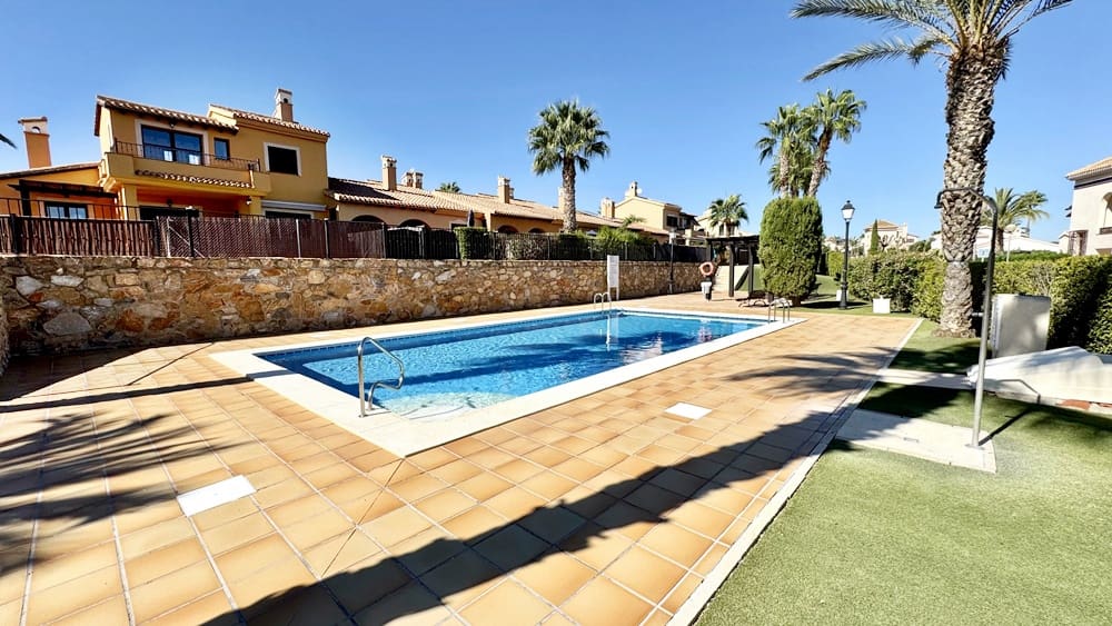 Chalet de 3 habitaciones en Hacienda del Alamo en venta con piscina garaje - 344.950 € (Ref: 10168750)