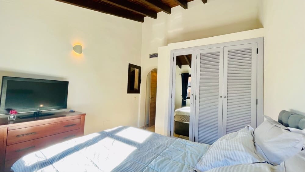 3 soveværelse Villa til salg i Hacienda del Alamo med swimmingpool - € 215.000 (Ref: 9347788)