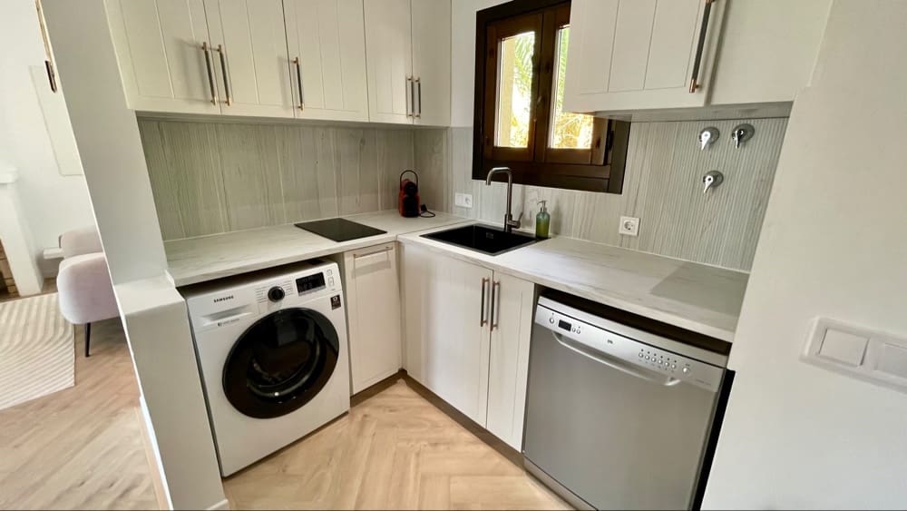 1 soveværelse Villa til salg i Hacienda del Alamo med swimmingpool garage - € 155.000 (Ref: 9372072)