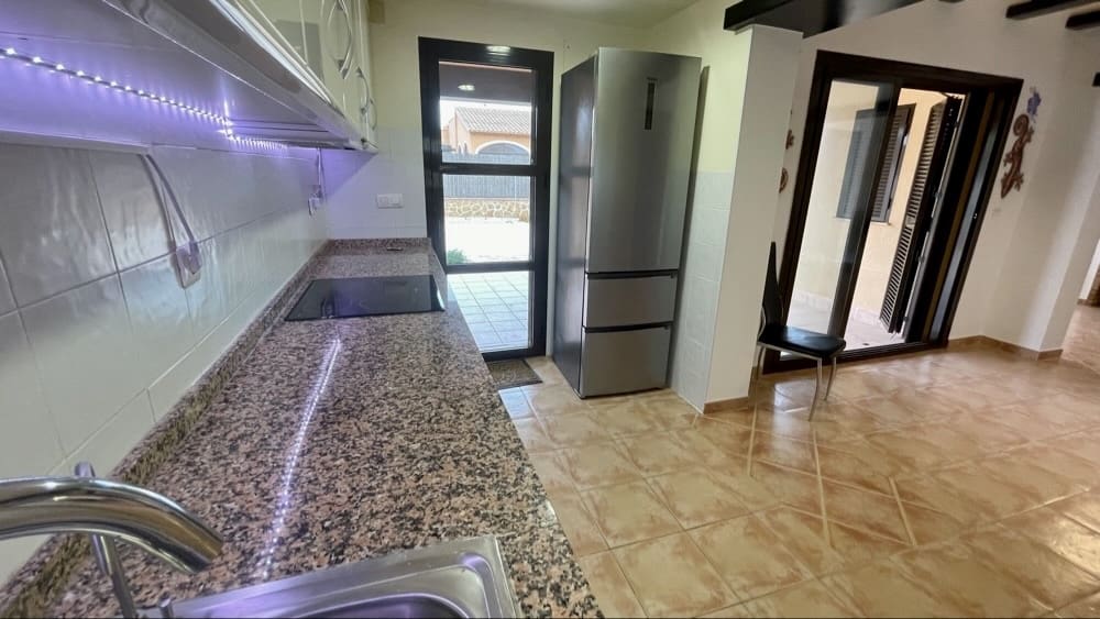 3 quarto Moradia para venda em Hacienda del Alamo com piscina - 357 000 € (Ref: 9372077)