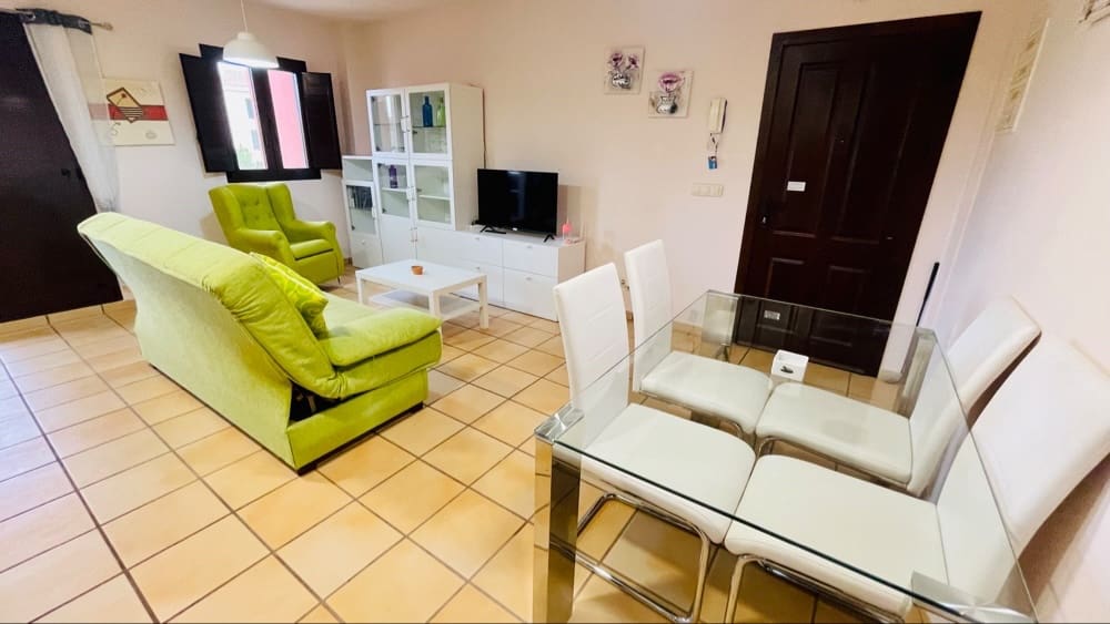 1 makuuhuone Huoneisto myytävänä paikassa Hacienda del Alamo mukana uima-altaan 
autotalli - 87 950 € (Ref: 9377955)