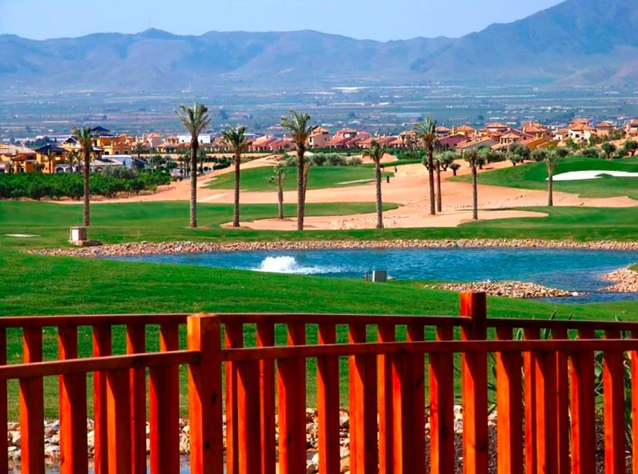 2 bedroom Apartment for sale in Hacienda del Alamo - € 185,000 (Ref: 9379575)