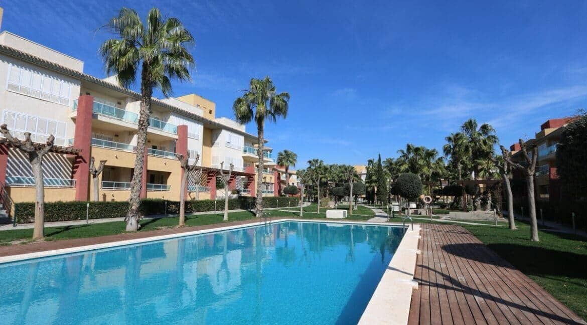 2 bedroom Apartment for sale in Hacienda del Alamo - € 185,000 (Ref: 9379575)