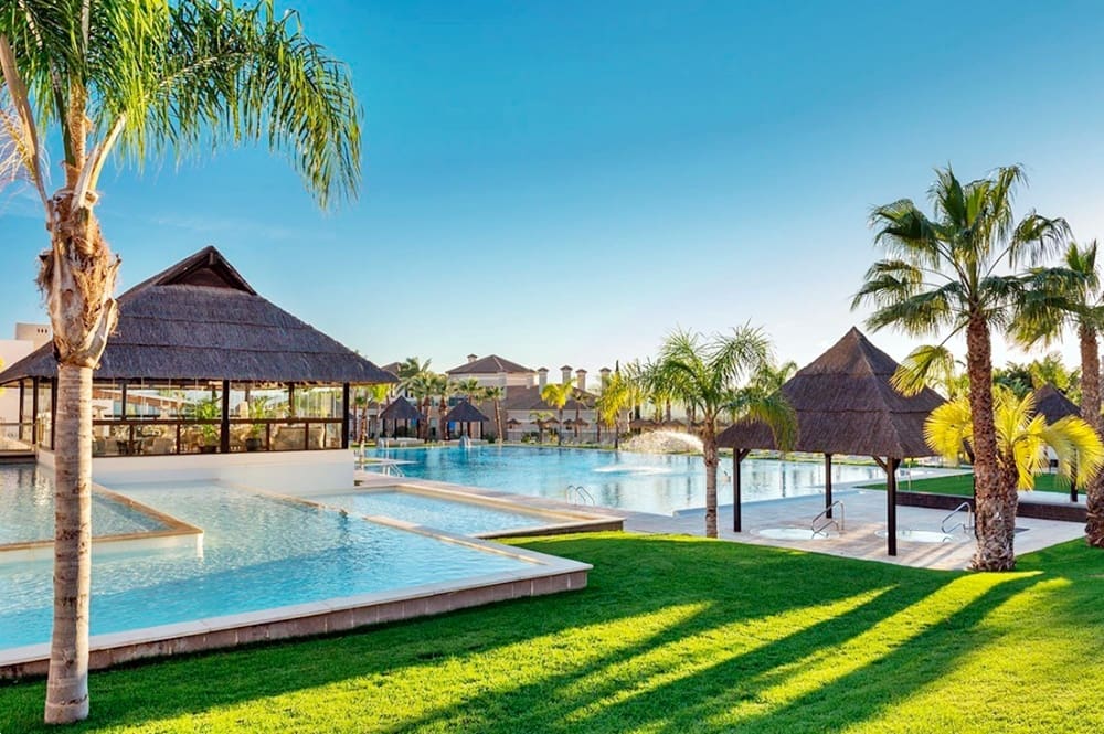 3 soveværelse Lejlighed til salg i Hacienda del Alamo med swimmingpool garage - € 175.000 (Ref: 9379599)