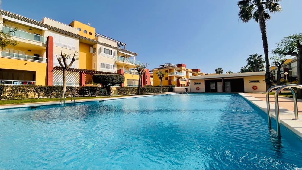 3 soveværelse Lejlighed til salg i Hacienda del Alamo med swimmingpool garage - € 175.000 (Ref: 9379599)