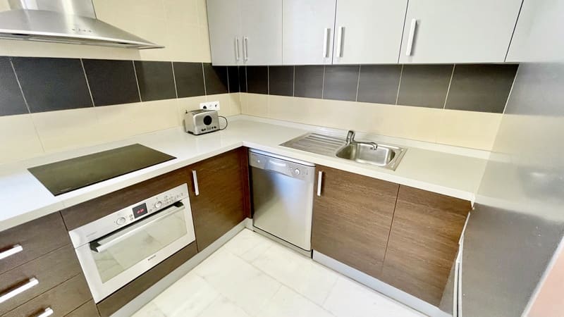 2 bedroom Apartment for sale in Hacienda del Alamo with pool - € 169,949 (Ref: 9379614)