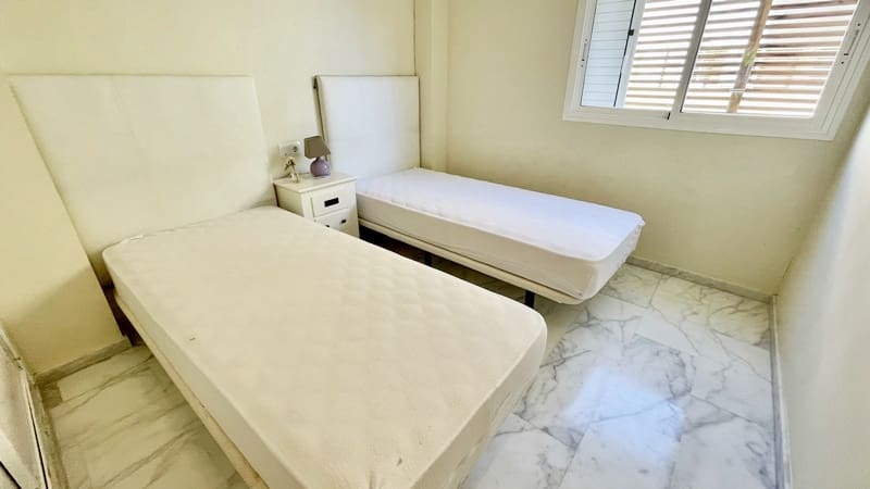 2 bedroom Apartment for sale in Hacienda del Alamo with pool - € 169,949 (Ref: 9379614)