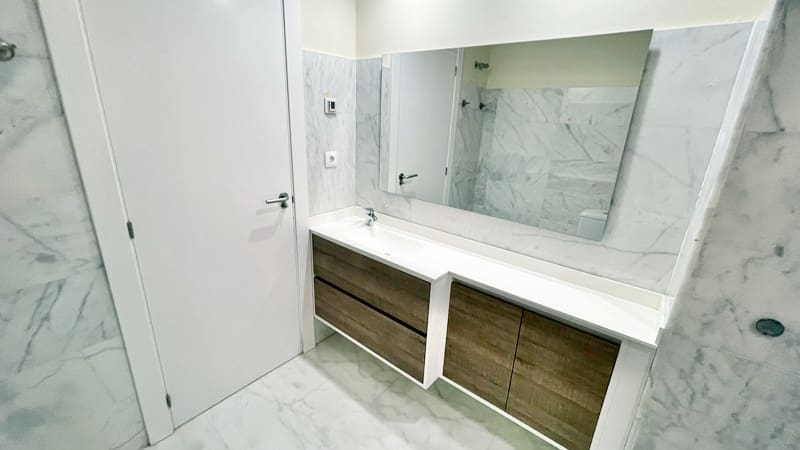 2 bedroom Apartment for sale in Hacienda del Alamo with pool - € 169,949 (Ref: 9379614)