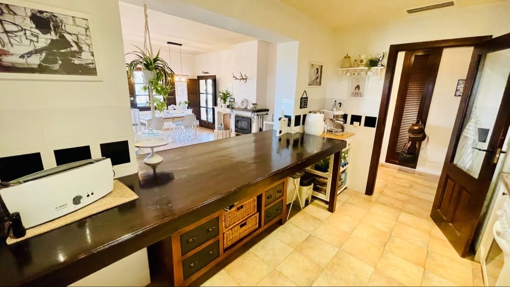 3 bedroom Villa for sale in Hacienda del Alamo with garage - € 324,949 (Ref: 9386590)