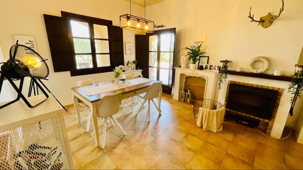 3 bedroom Villa for sale in Hacienda del Alamo with garage - € 324,949 (Ref: 9386590)