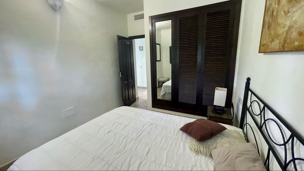 2 bedroom Villa for sale in Hacienda del Alamo with pool - € 149,950 (Ref: 9386626)