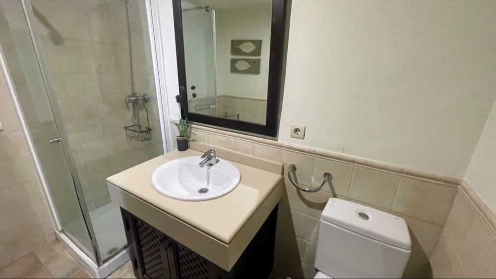 2 bedroom Villa for sale in Hacienda del Alamo with pool - € 149,950 (Ref: 9386626)