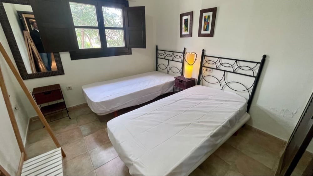 2 bedroom Villa for sale in Hacienda del Alamo with pool - € 149,950 (Ref: 9386626)