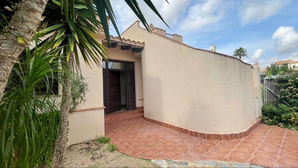 2 bedroom Villa for sale in Hacienda del Alamo with pool - € 149,950 (Ref: 9386626)