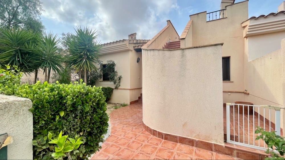 2 bedroom Villa for sale in Hacienda del Alamo with pool - € 149,950 (Ref: 9386626)