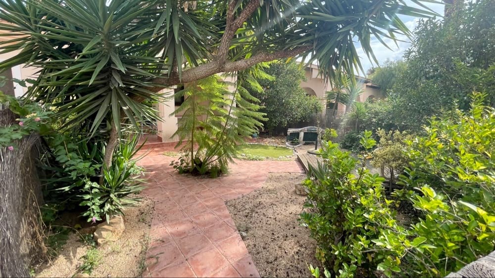 2 bedroom Villa for sale in Hacienda del Alamo with pool - € 149,950 (Ref: 9386626)