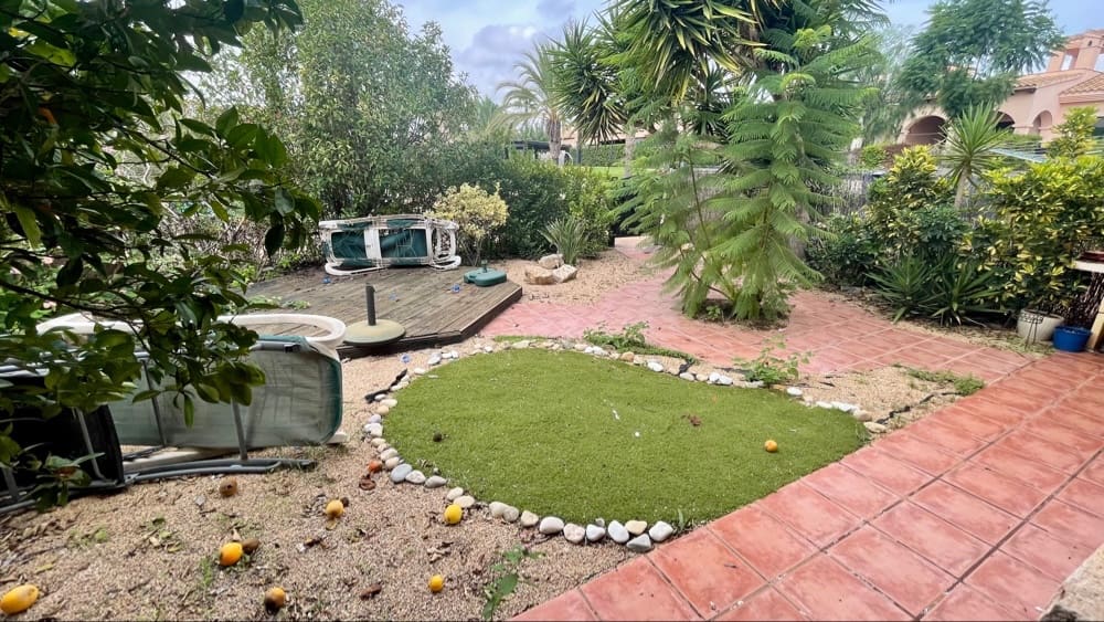 2 bedroom Villa for sale in Hacienda del Alamo with pool - € 149,950 (Ref: 9386626)