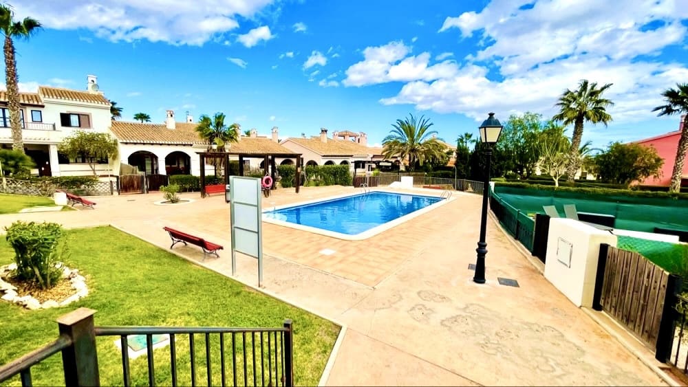 3 soveværelse Villa til salg i Hacienda del Alamo med swimmingpool garage - € 285.000 (Ref: 9396871)