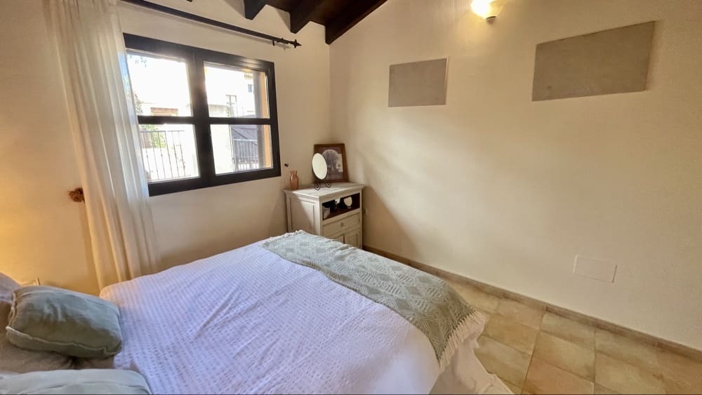 3 bedroom Villa for sale in Hacienda del Alamo with pool garage - € 209,000 (Ref: 9402481)