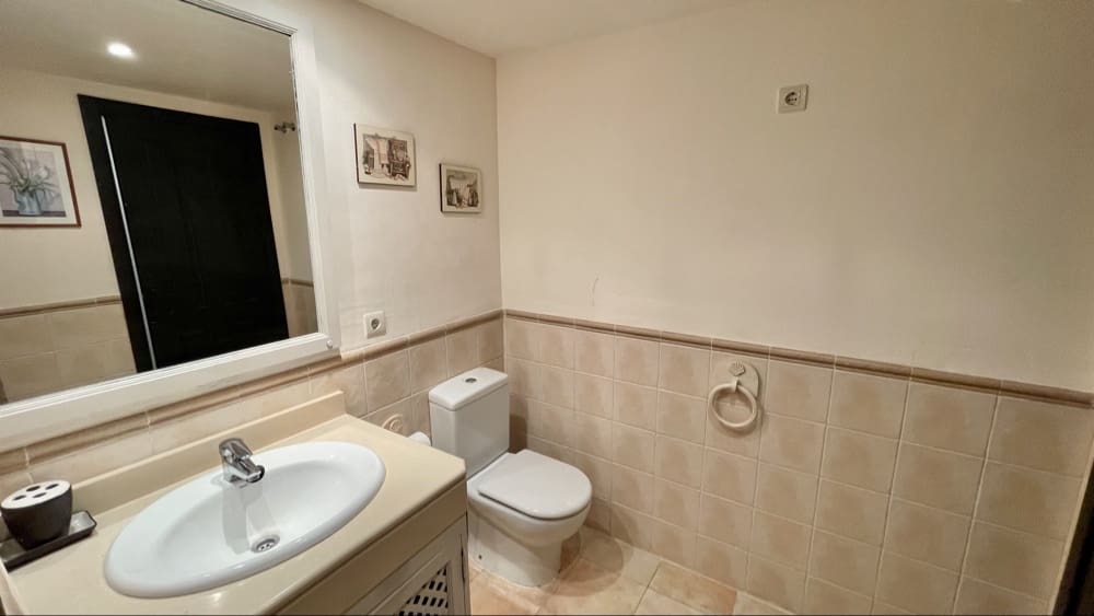 3 bedroom Villa for sale in Hacienda del Alamo with pool garage - € 209,000 (Ref: 9402481)