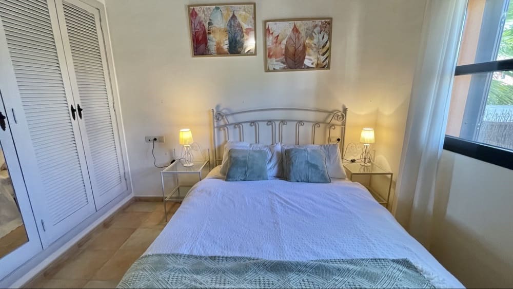 3 bedroom Villa for sale in Hacienda del Alamo with pool garage - € 209,000 (Ref: 9402481)