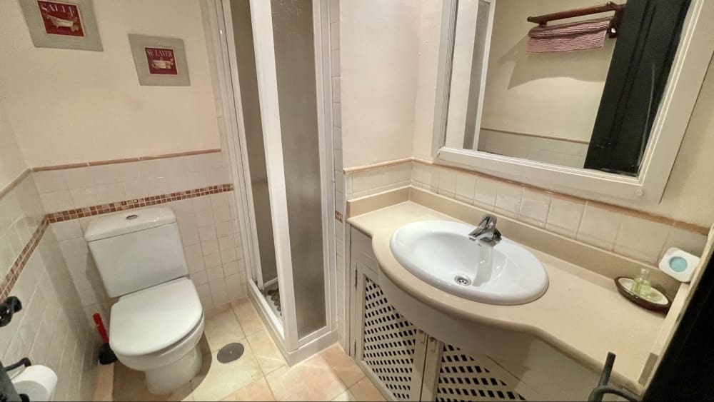 3 bedroom Villa for sale in Hacienda del Alamo with pool garage - € 209,000 (Ref: 9402481)