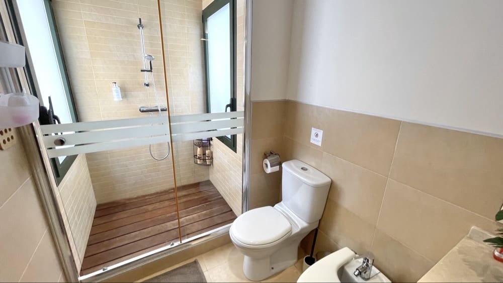 2 makuuhuone Huoneisto myytävänä paikassa Hacienda del Alamo mukana uima-altaan 
autotalli - 159 950 € (Ref: 9420681)