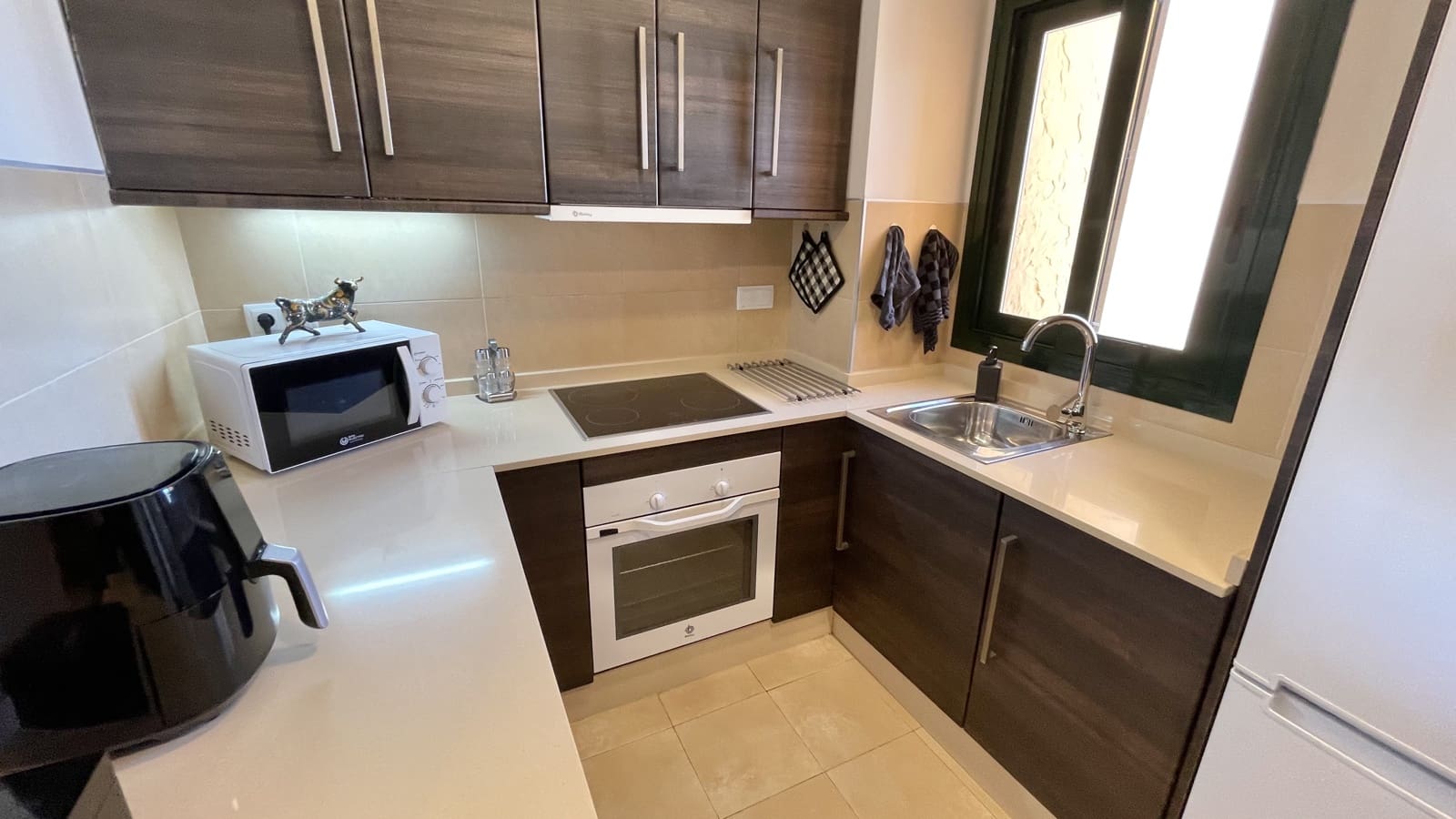 2 makuuhuone Huoneisto myytävänä paikassa Hacienda del Alamo mukana uima-altaan 
autotalli - 159 950 € (Ref: 9420681)