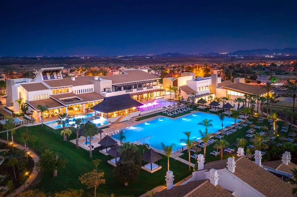 2 soveværelse Lejlighed til salg i Hacienda del Alamo med swimmingpool garage - € 158.950 (Ref: 9431981)