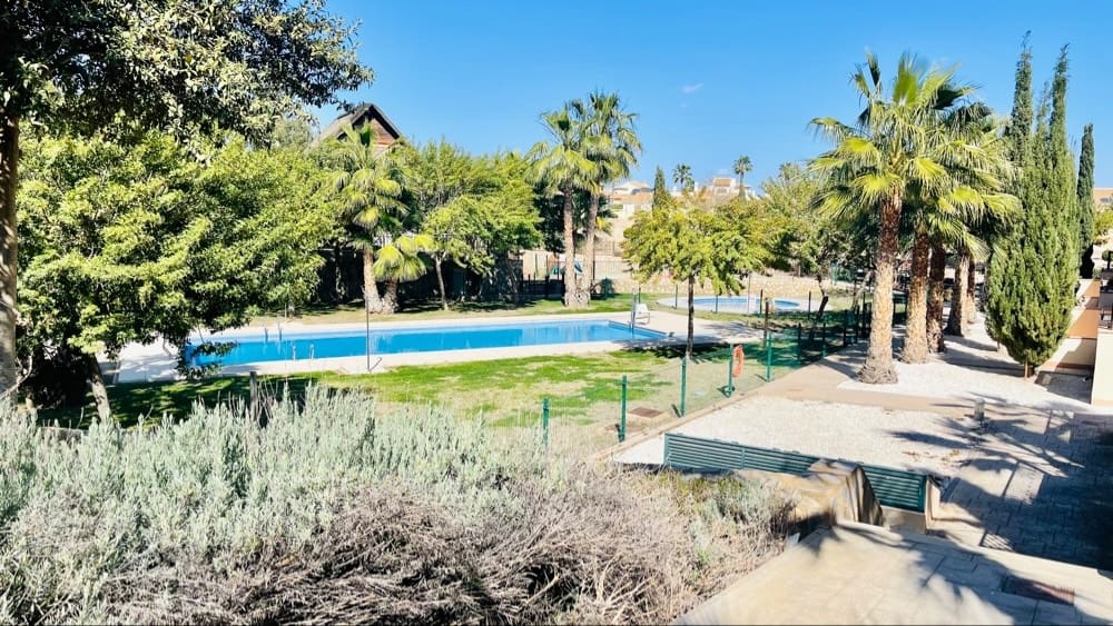 2 soveværelse Lejlighed til salg i Hacienda del Alamo med swimmingpool garage - € 158.950 (Ref: 9431981)