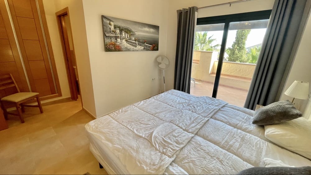 2 soveværelse Penthouse til salg i Hacienda del Alamo med swimmingpool garage - € 145.500 (Ref: 9442860)