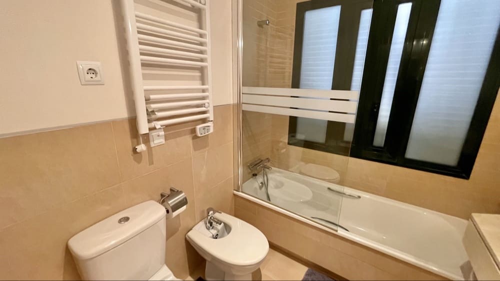 2 soveværelse Penthouse til salg i Hacienda del Alamo med swimmingpool garage - € 145.500 (Ref: 9442860)