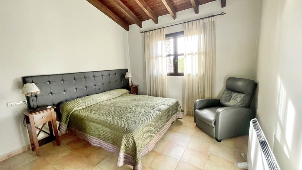 3 soveværelse Villa til salg i Hacienda del Alamo med swimmingpool garage - € 254.950 (Ref: 9449676)