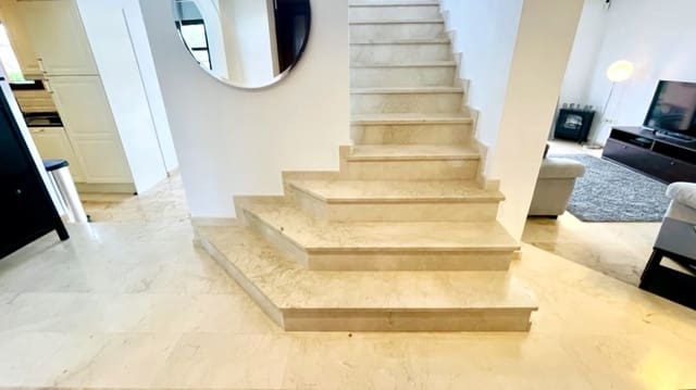 3 slaapkamer Villa te koop in Hacienda del Alamo, Fuente Alamo de Murcia met zwembad garage - € 285.000 (Ref: 9466161)