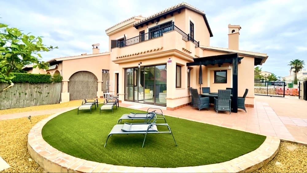 3 slaapkamer Villa te koop in Hacienda del Alamo met zwembad garage - € 285.000 (Ref: 9466161)