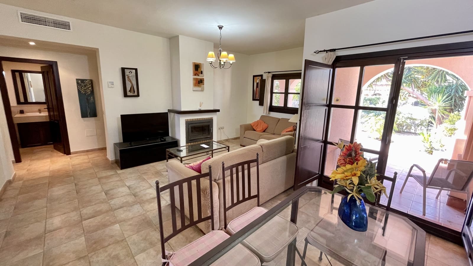 2 sypialnia Willa na sprzedaż w Hacienda del Alamo z basenem garażem - 149 948 € (Ref: 9467621)