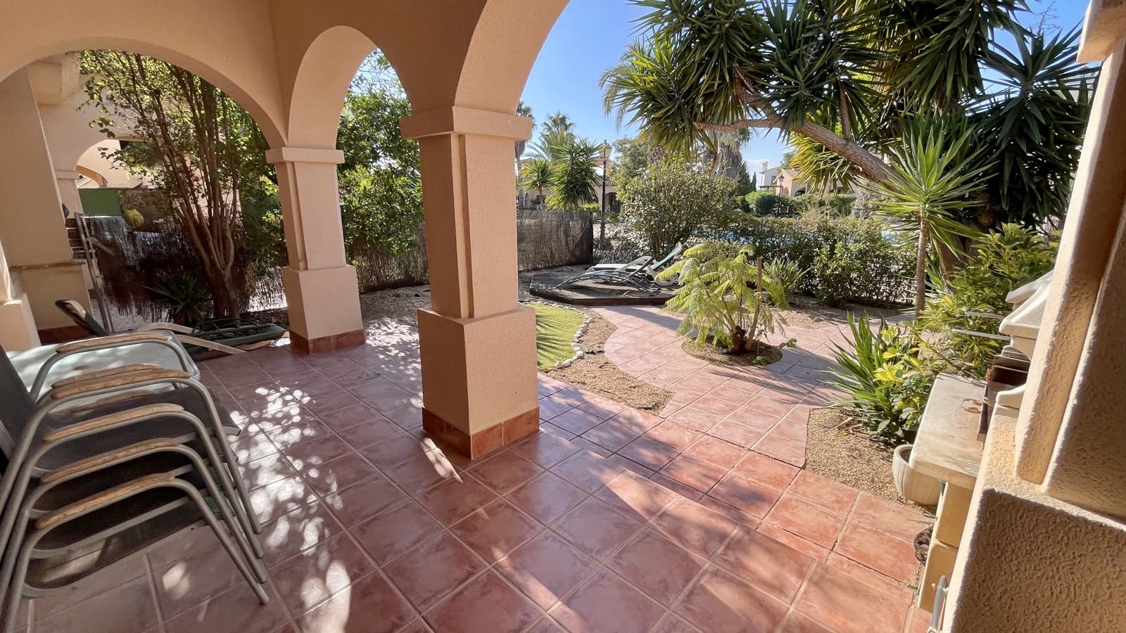 2 sypialnia Willa na sprzedaż w Hacienda del Alamo z basenem garażem - 149 948 € (Ref: 9467621)