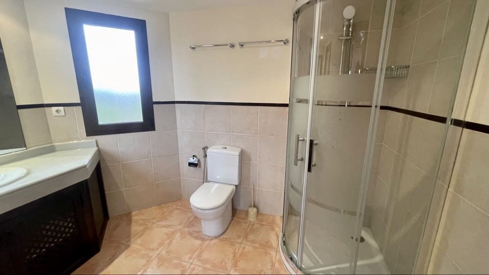 3 chambre Villa/Maison à vendre à Hacienda del Alamo avec piscine - 357 000 € (Ref: 9488749)