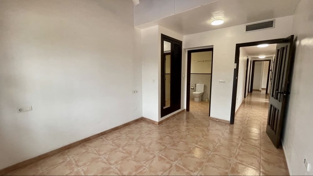 3 chambre Villa/Maison à vendre à Hacienda del Alamo avec piscine - 357 000 € (Ref: 9488749)