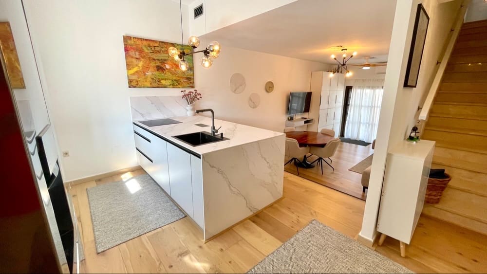 2 bedroom Villa for sale in Hacienda del Alamo with pool garage - € 222,000 (Ref: 9488752)